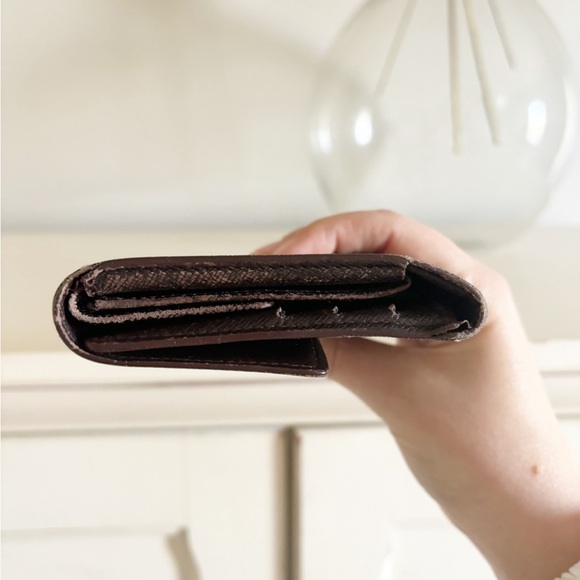 Vintage Louis Vuitton Wallet - Picture 9 of 10